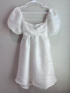 Sunland 17 Julia White Puff Sleeve Mini Dress Open Back Bow Small